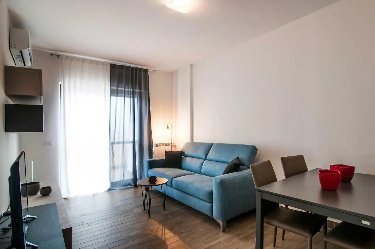 Fonte Laurentina Apartments 罗马